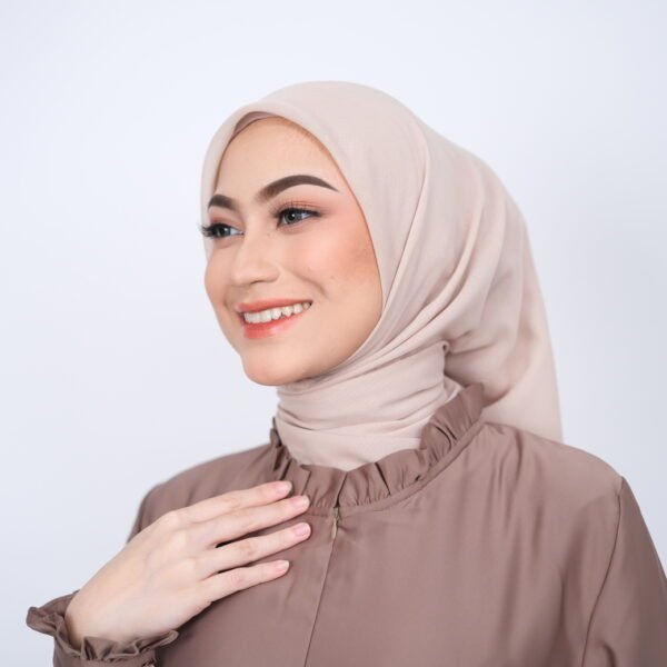 Valdys Hijab - Zoraida Dress (Dress Mario Silk) - Gambar 5