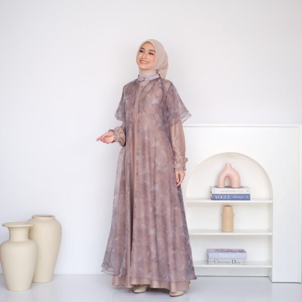 Valdys Hijab - Kalila Outer (Outer Organza) - Gambar 3